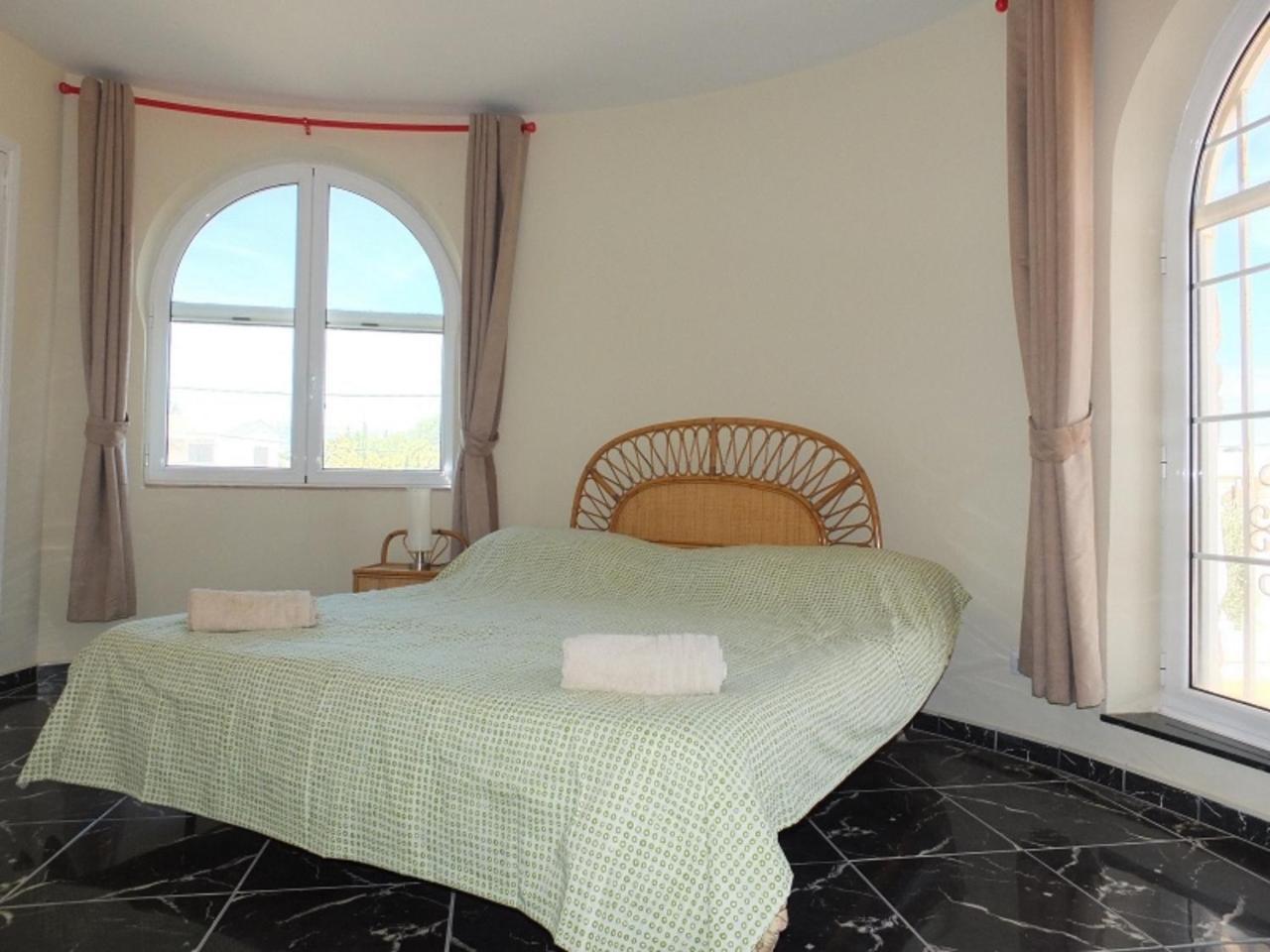 Villa Dorada L'Ametlla de Mar Bagian luar foto